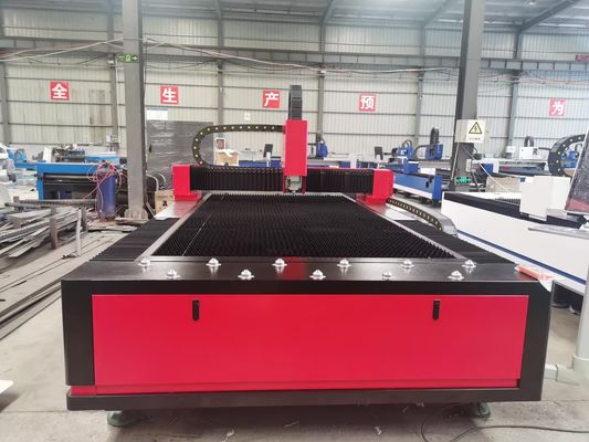 1000W-6000W Metal 3015 Fiber Laser Cutter Demir Çelik Alüminyum Bakır Plakası Kesme için Lazer Kesme Makinesi