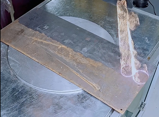Canton Fuarı Tanıtım Trolley Casi Taşınabilir Nabız El Laser Temizleyici Endüstriyel Metal Yüzeyi Temizleme