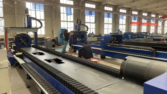 CNC Otomatik Fiber Lazer Kesme Makinesi Metal Küçük Boyutlu Yuvarlak Kare Boru Tüpleri için 1500W