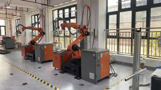 6 Eksenli Robot Kollu Özelleştirilmiş Otomatik Fiber Lazer kaynak makinesi CE Sertifikasyonu