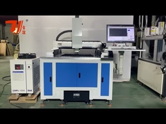 600*600mm Küçük Boyutlu Hassaslıklı Fiber Lazer Kesme Makinesi 1500W 2KW 3000W